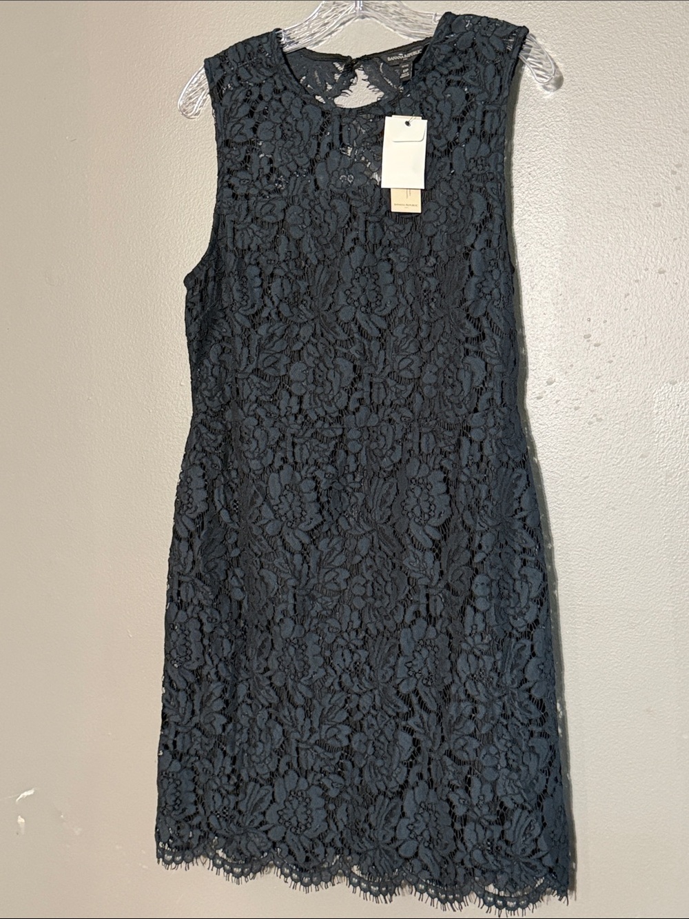 Banana Republic NWT Navy Floral Lace Mini Dress Scallop Hem Keyhole 12P
